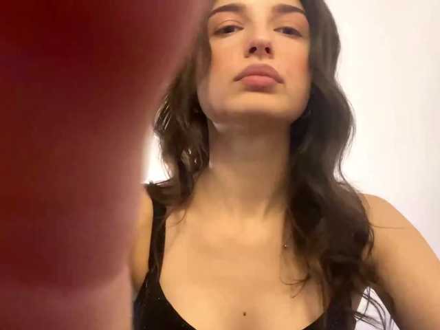 AmilyGlamour live cam on BongaCams