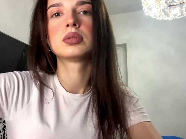 AmilyGlamour live webcam show