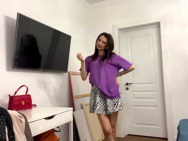 AmilyGlamour live cam on BongaCams