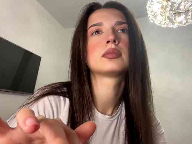amilyglamour's live room