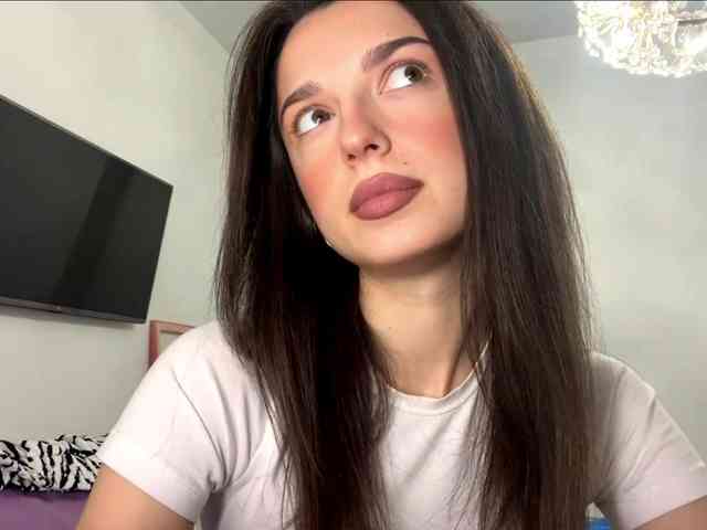 AmilyGlamour webcam