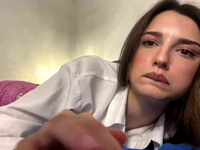 AmilyGlamour webcam