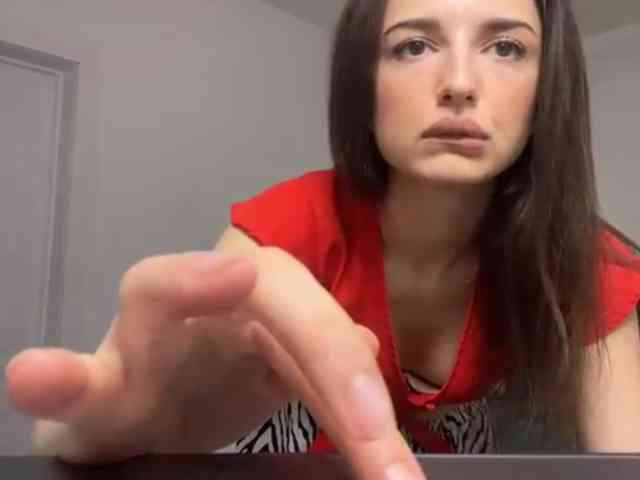 AmilyGlamour webcam