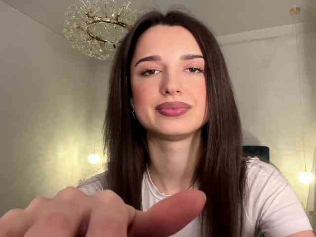 AmilyGlamour webcam