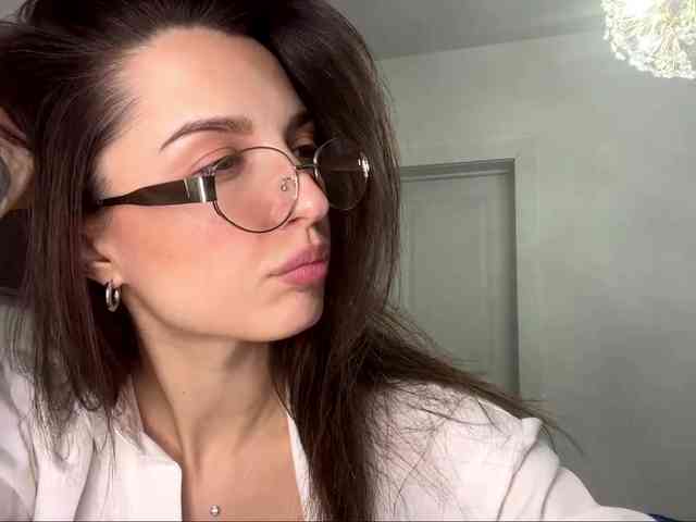 AmilyGlamour webcam