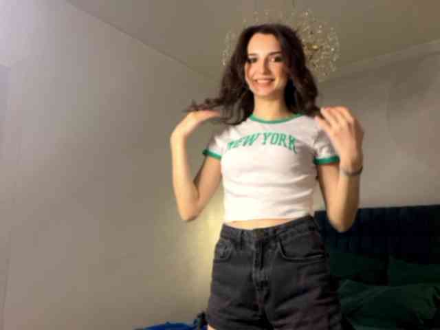 AmilyGlamour webcam