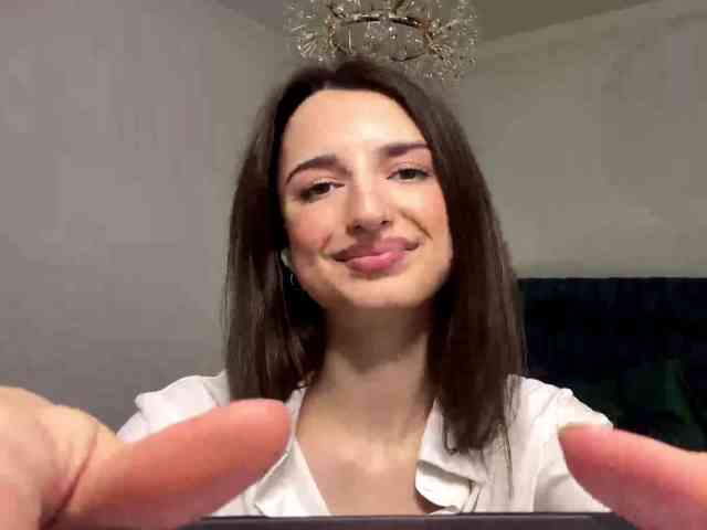 AmilyGlamour webcam