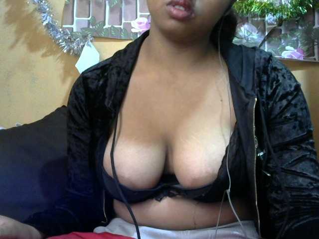 HasMinah25 live cam on BongaCams