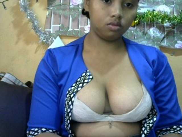 HasMinah25 live cam on BongaCams