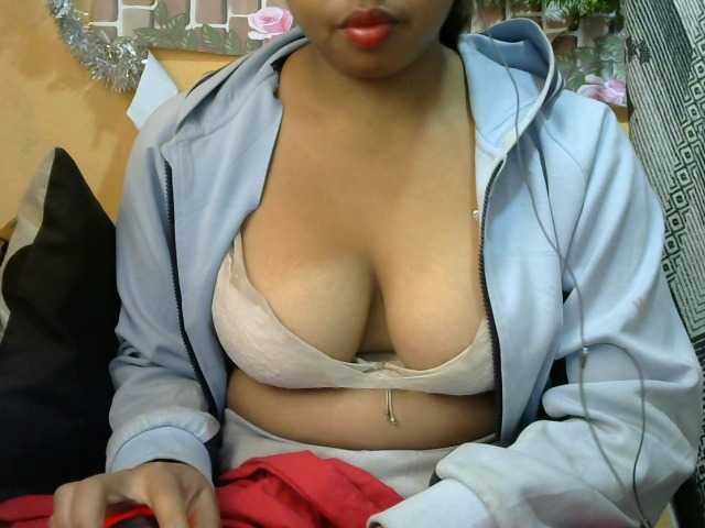 HasMinah25 live webcam show