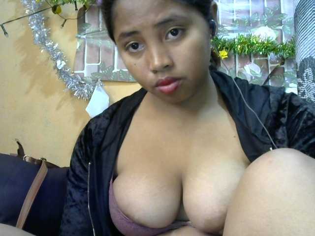 HasMinah25 live webcam show