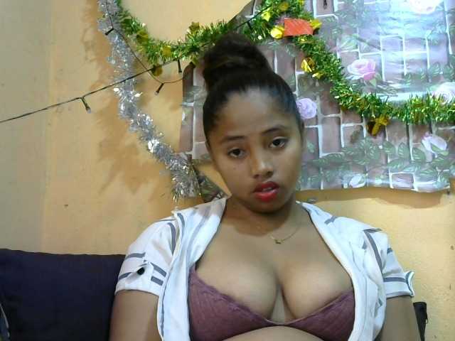 HasMinah25 live webcam show