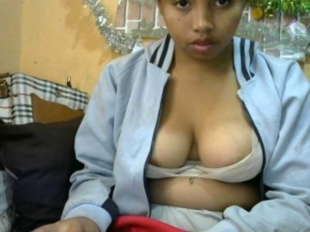 HasMinah25 live webcam show
