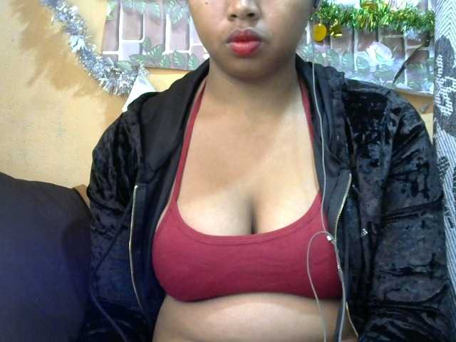 HasMinah25 live cam on BongaCams