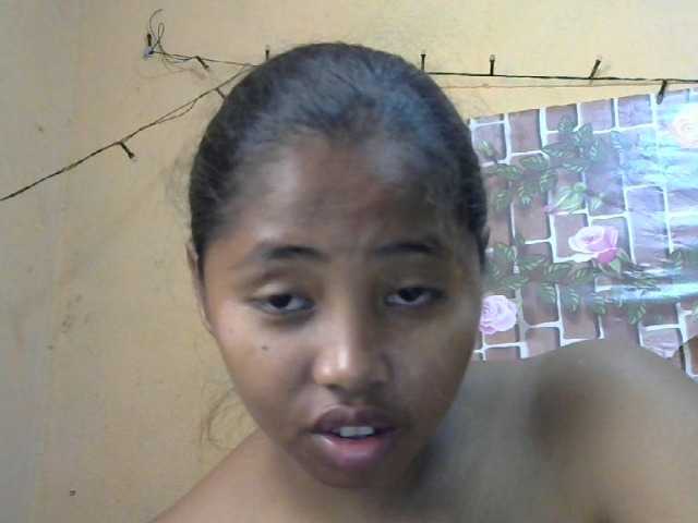 HasMinah25 live webcam show