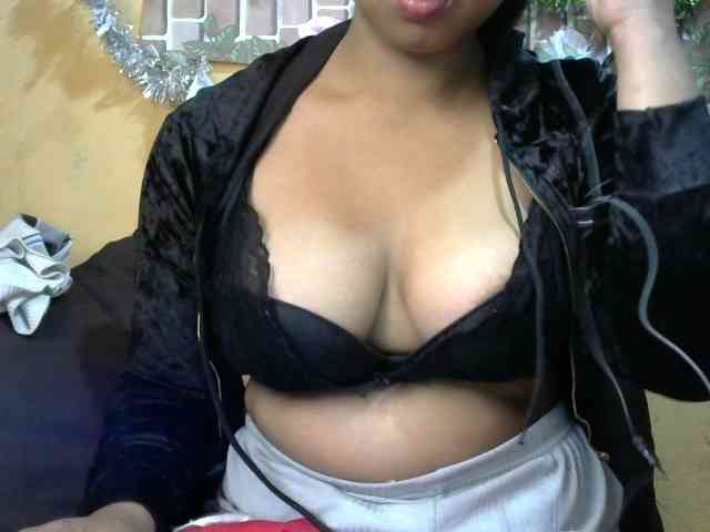 HasMinah25 webcam