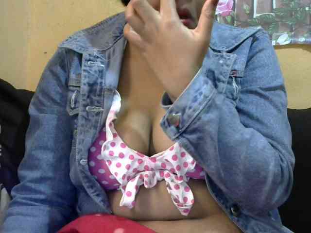 HasMinah25 webcam