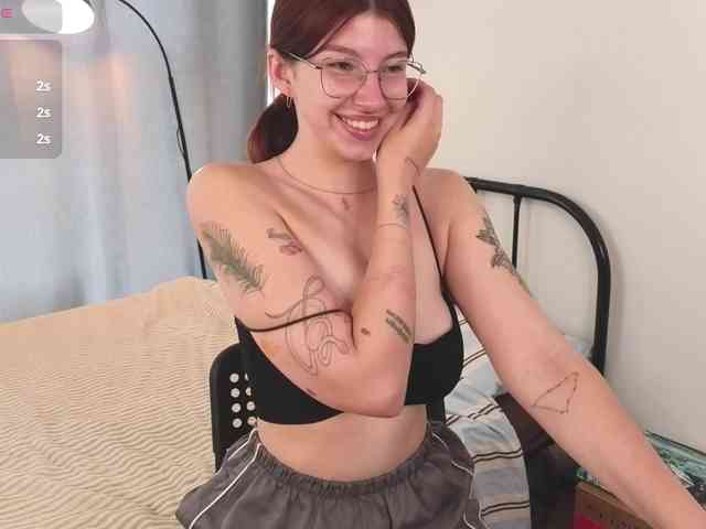 Kirasblush webcam