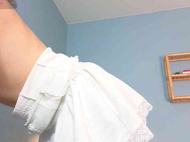Kirasblush's cam show statistics and live stream