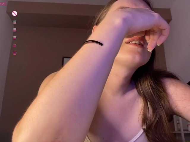 Maria-Bowie live webcam show