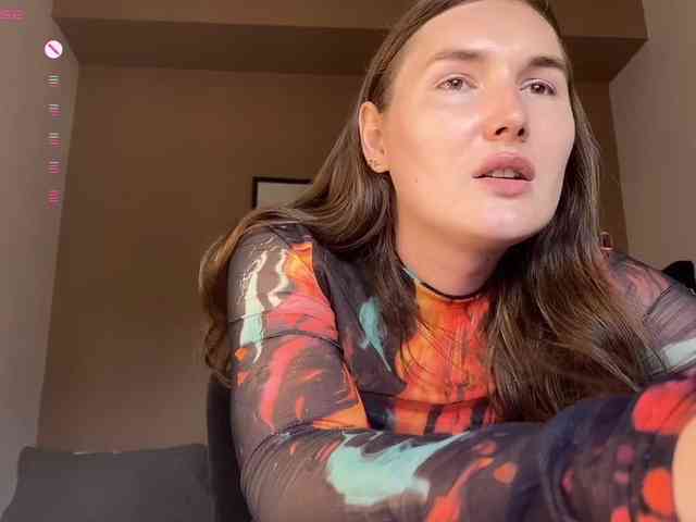 Maria-bowie's cam show statistics and live stream