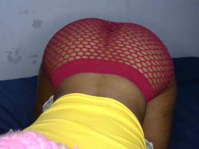 bootylesious webcam
