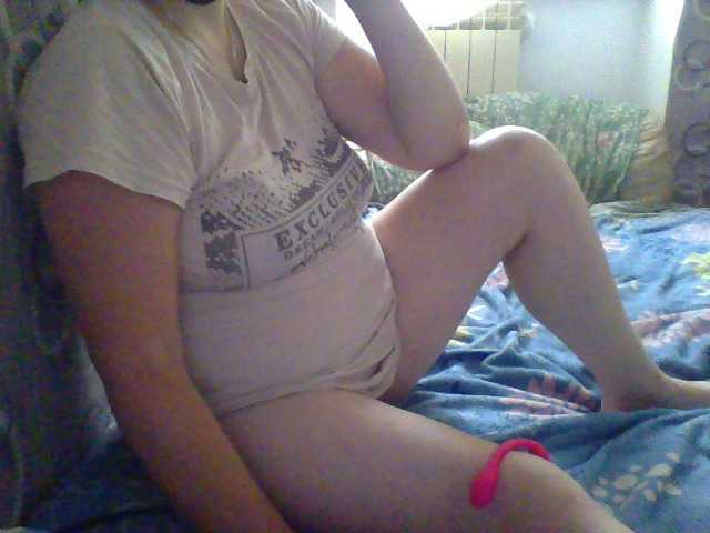 Alfasamka-2 live cam on BongaCams