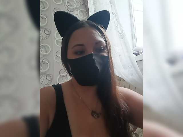 Alfasamka-2 live cam on BongaCams