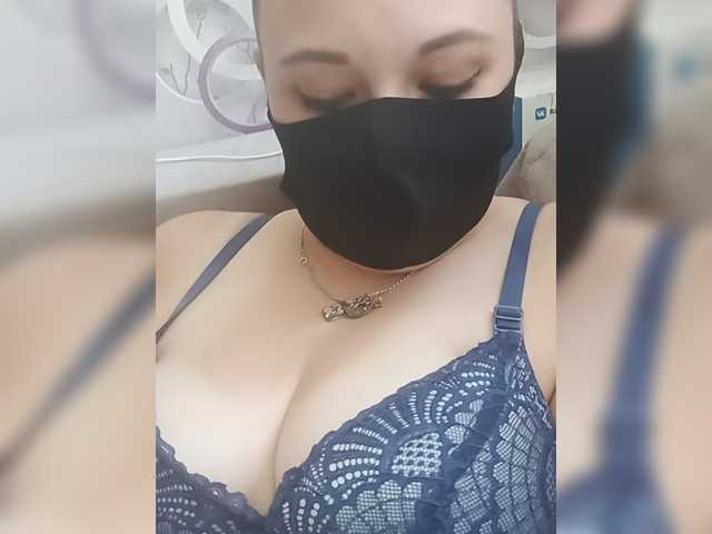 Alfasamka-2 live cam on BongaCams