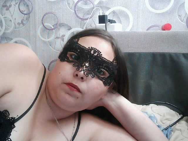 Alfasamka-2 live cam on BongaCams