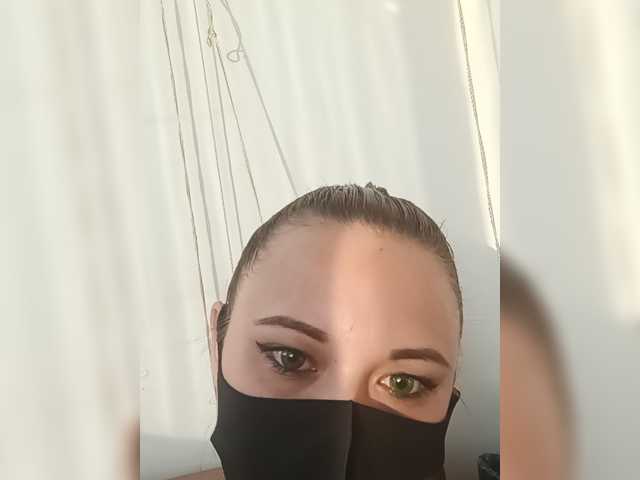 Alfasamka-2 live cam on BongaCams