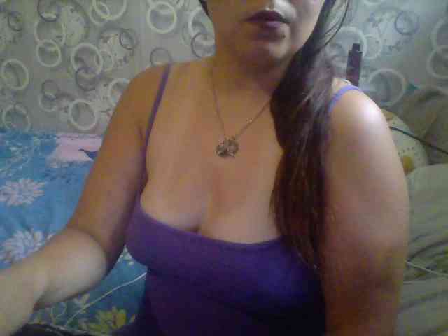 Alfasamka-2 Live Webcam on BongaCams
