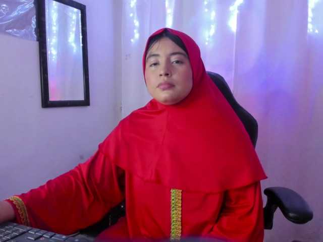 CarolineSoliz live cam on BongaCams