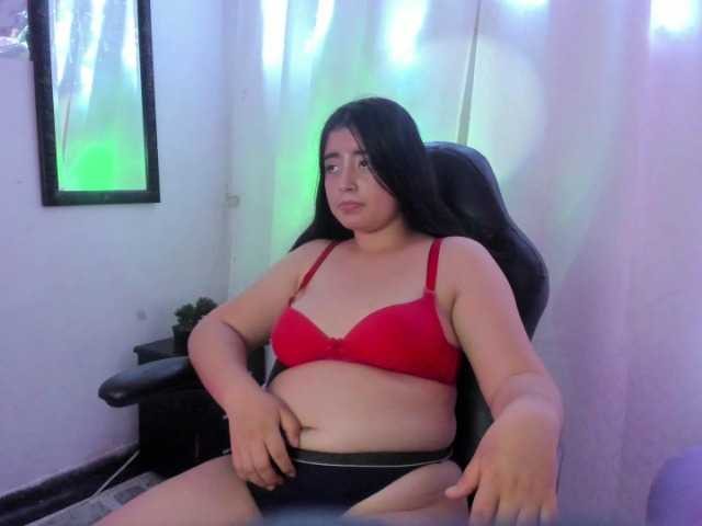 CarolineSoliz live cam on BongaCams