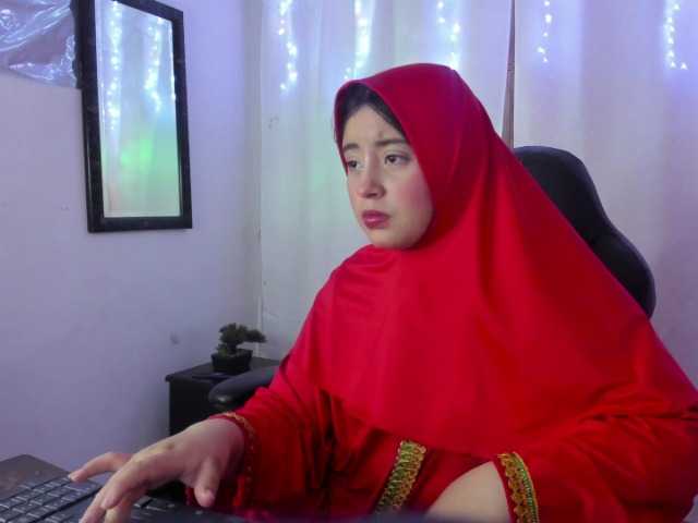 CarolineSoliz live cam on BongaCams