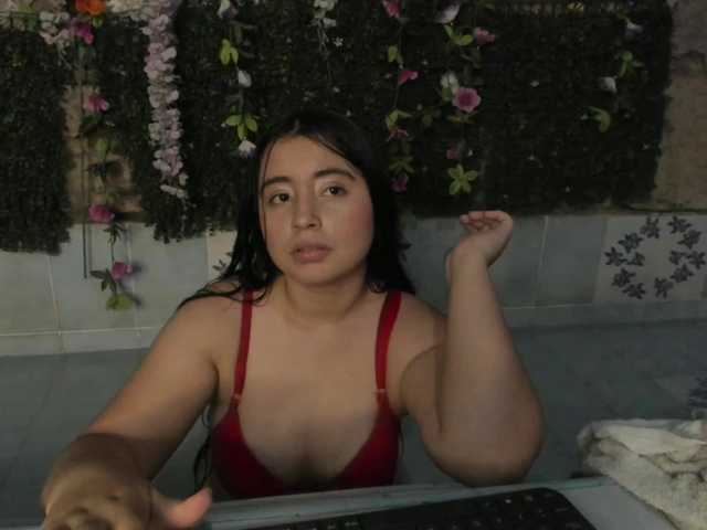 CarolineSoliz live cam on BongaCams
