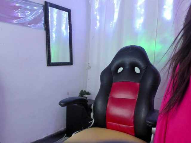 CarolineSoliz live cam on BongaCams