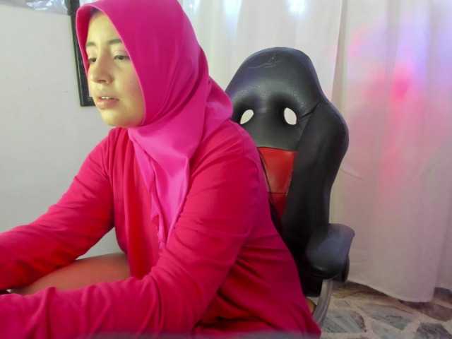 CarolineSoliz live cam on BongaCams
