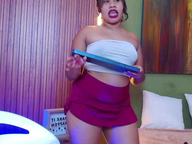 LadyAmbar live cam on BongaCams