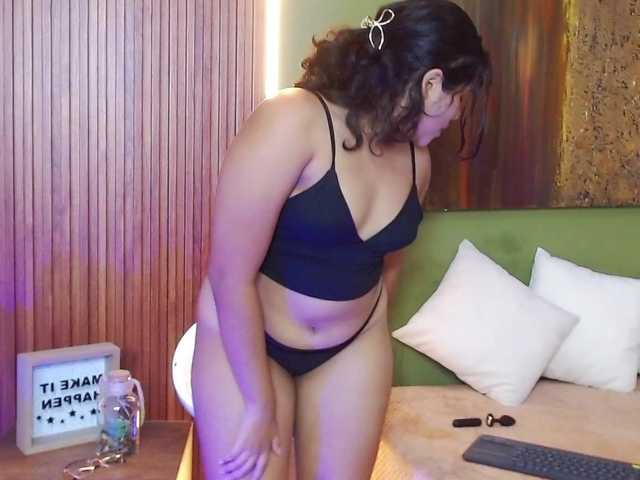 LadyAmbar live webcam show