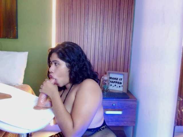 LadyAmbar live webcam show