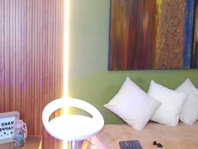 LadyAmbar live webcam show