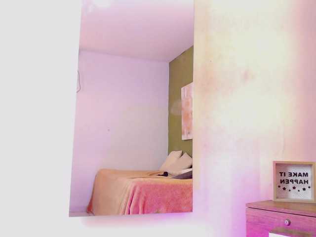 LadyAmbar live cam on BongaCams