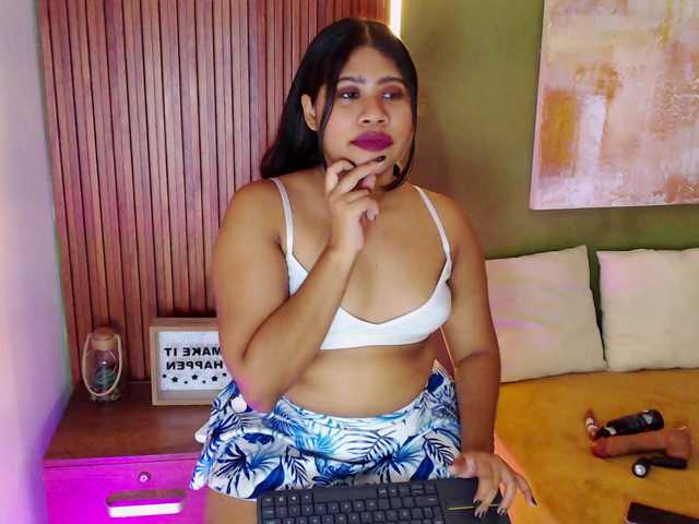 LadyAmbar live cam on BongaCams