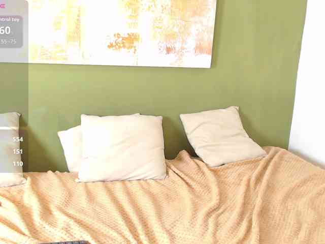 LadyAmbar webcam