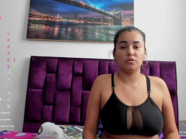 CuteeHornyy live cam on BongaCams