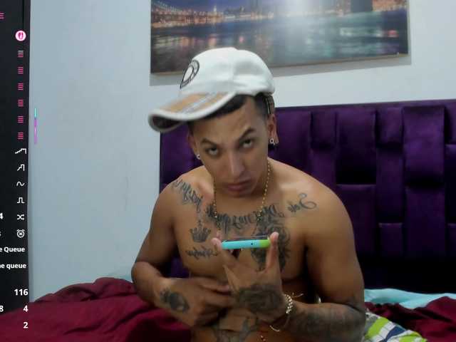 CuteeHornyy