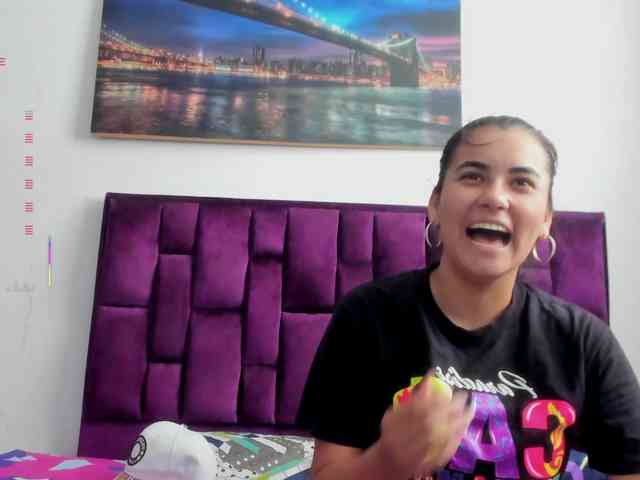 CuteeHornyy