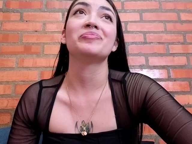 AuraLee live cam on BongaCams