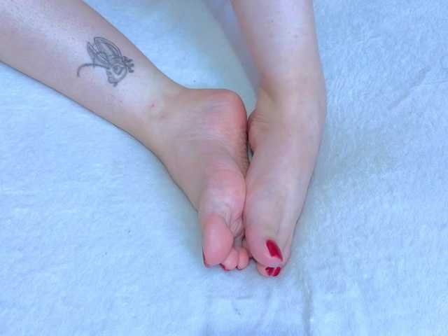 AuraLee live webcam show